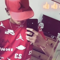 Alejandro19